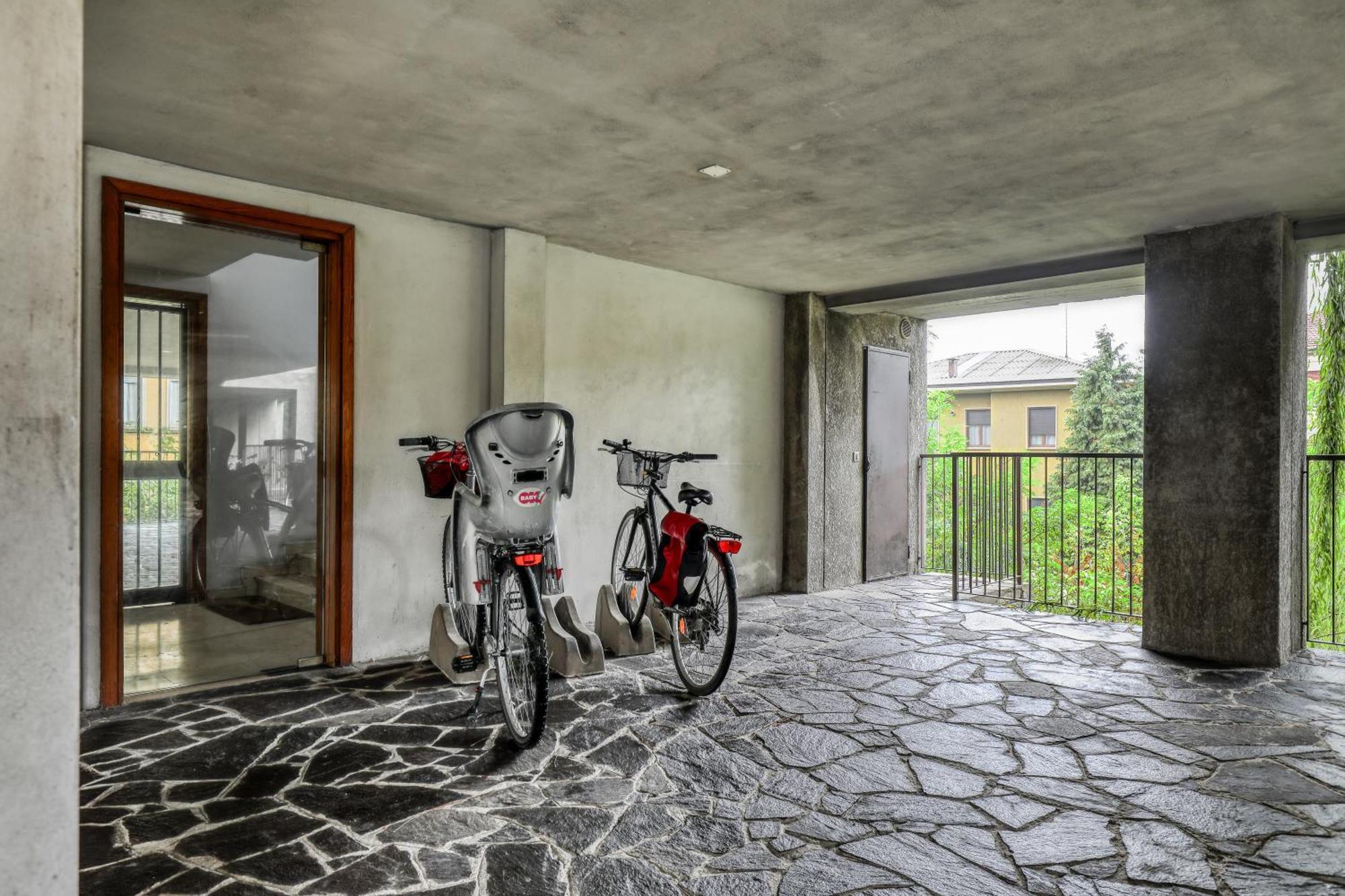 Angolo Al Ponte Micro Appartamento In Pieno Centro Pavia Exterior foto